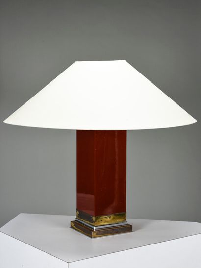 null Jean-claude MAHEY (Né en 1944)

Paire de grandes lampes de table à base quadrangulaire...