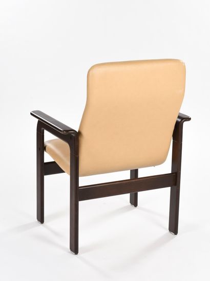 null BRUNO REY (Born in 1935)

Pair of armchairs with dark stained beechwood frame,...