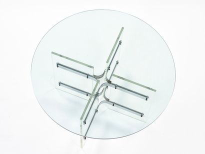 null Alessandro ALBRIZZI (1934-1994) 

Dining table with circular top in transparent...
