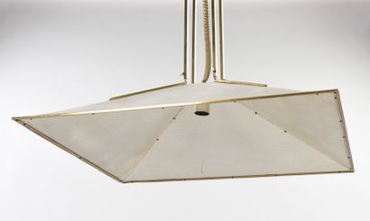 null ITALIAN WORK

Chandelier with gilded metal structure holding a white lacquered...