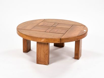 null REGAIN HOUSE

Coffee table with rectangular section and inlaid circular top,...