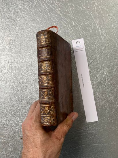 null Les amusements mathématiques. 1 volume in-12 relié cuir. Lille, 1749. Planches...