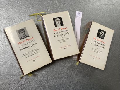 null [La Pléiade]. Marcel Proust. A la recherche du tem210246 perdu. 3 volumes (complet)....
