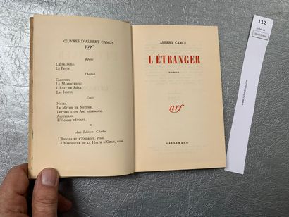 null [Cartonnage Prassinos]. L'étranger, par Albert Camus. 1953.