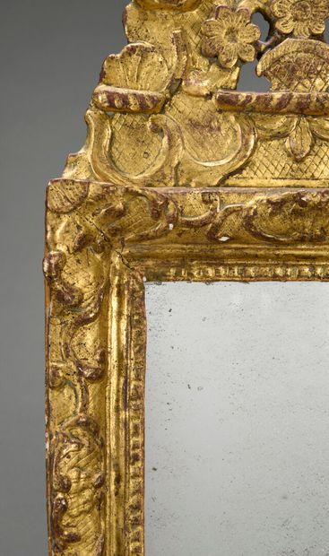 null Miroir à fronton en bois doré sculpté

Epoque Louis XV

64 x 35 cm