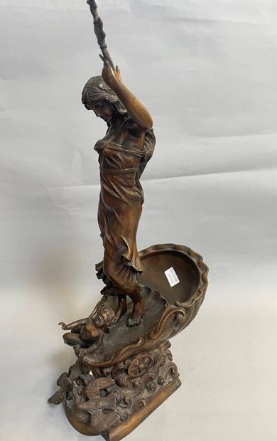 null Le Char de Venus

Epreuve en bronze patiné 

H totale : 70 cm