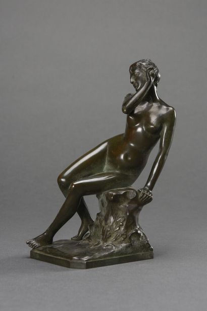 null Antide Marie PECHINE (1855)

Nymph with shell

Bronze print with patina

Signed...