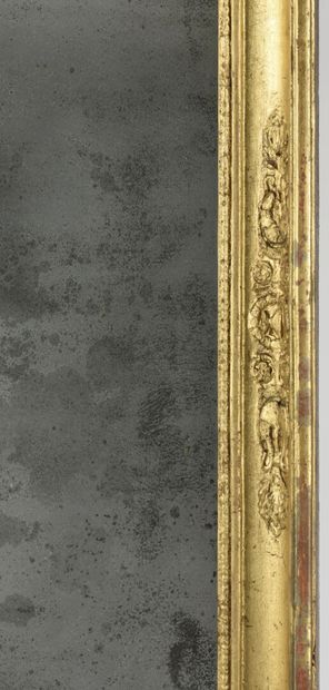 null Miroir en bois et stuc doré 

19ème siècle.

67 x 51 cm