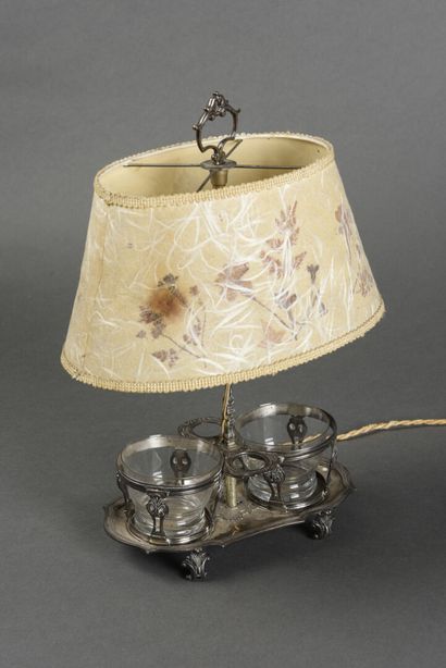 null Oil cruet in silver 

Mounted in lamp 

18th century

H : 39 cm