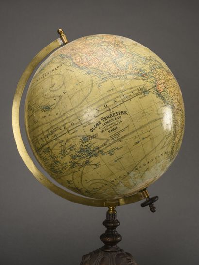 null Globe terrestre

Vers 1900

H : 56 cm

Enfoncements