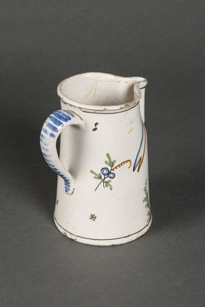 null NEVERS

Pitcher with revolutionary decoration (crack)

H: 21,5cm