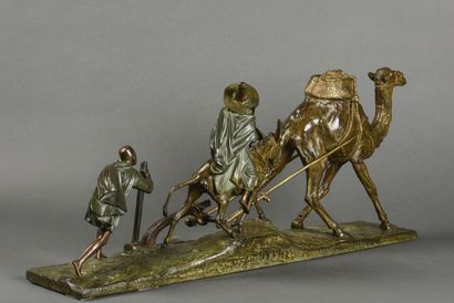 null Edouard DROUOT

The caravan of meharists

Proof in bronze with color patina

Signed...