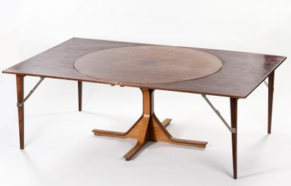 null Gian Franco FRATTINI (1926-2004)

Table de salle à manger modèle 522 à plateau...