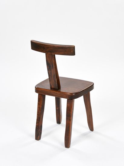 null Olavi HANNINEN (1920-1992) Dans l'esprit de 

Suite de quatre chaises en bois...