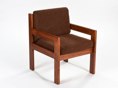 null André SORNAY ( 1902-2000)

Paire de fauteuils à structure en acajou et tiges...