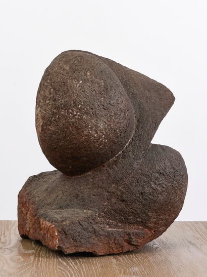 null Vincent GONZALEZ (1928-2019)

Sculpture de forme libre, pierre granitique 

H :...