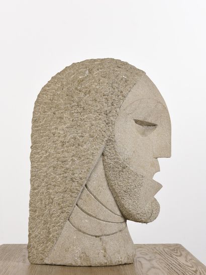 null Vincent GONZALEZ (1928-2019)

Ulysse, 

Granite sculpté, 

H : 51 cm ; L : 36...