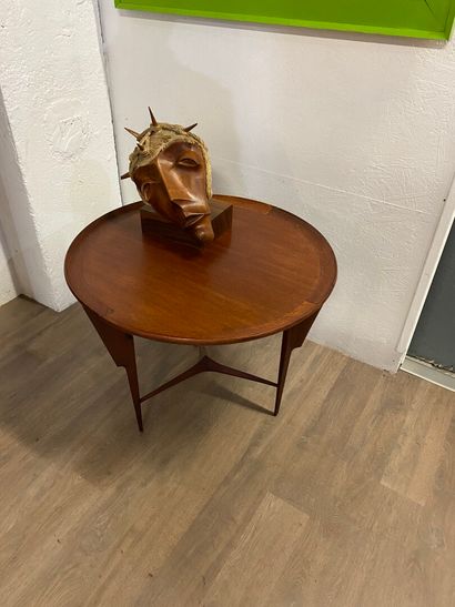 null Vincent GONZALEZ (1928-2019)

Tripod pedestal table in carved wood

H : 57 D...