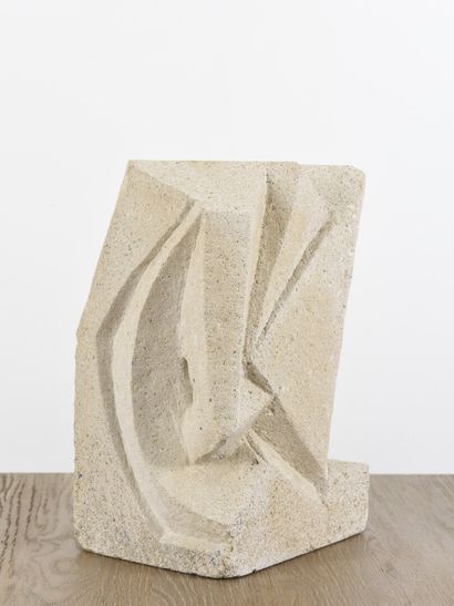 null Vincent GONZALEZ (1928-2019)

Pierre calcaire, 

30 x 20 x 14 cm