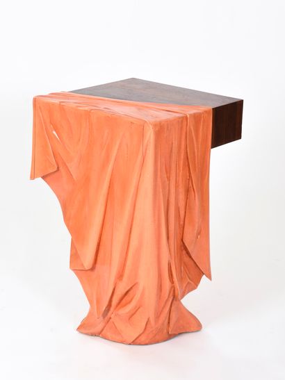 null Vincent GONZALEZ (1928-2019)

Selette opening by a drawer with carved and stained...