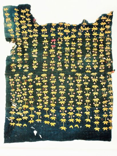 null Un panneau Phulkari du Pendjab (Pakistan) Circa 1860. Coton teint indigo, brodé...