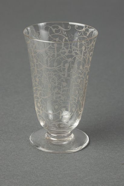 null BACCARAT (non signé), service en cristal gravé d'entrelacs, modèle Michel-Ange...