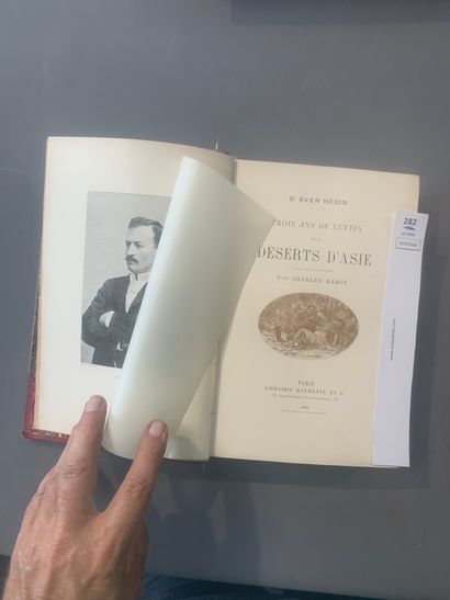 null Sven Hedin. « Trois ans de lutte au dé190310t d'Asie ». Paris, 1899. 1 volume...