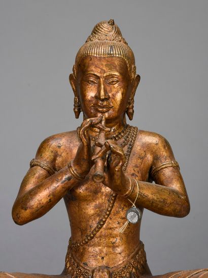 null ASIE DU SUD EST, Bouddha en bronze doré

20ème siècle

36 x 25 cm