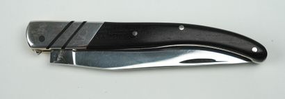 null Un couteau pliant Ceccaldi, de type Laguiole, avec une mitre décorée de deux...
