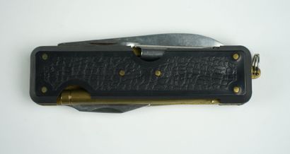 null Un couteau italien ancien, multi-lames à cran forcé, à usage non identifié....