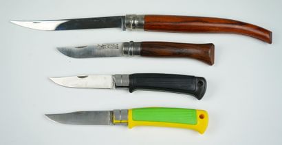 null Un lot de 4 couteaux à virole : 



Opinel N°9, 32,5 cm ouvert, 14,5 cm de lame.



Avec



Opinel...