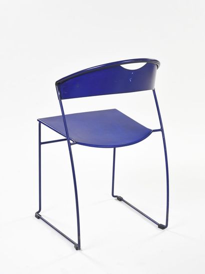 null Hannes WETTSTEIN (1958-2008)

Suite de quatre chaises empilables modèle Juliette...