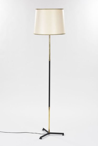 FRENCH WORK 
Tripod lamp in black lacquered...