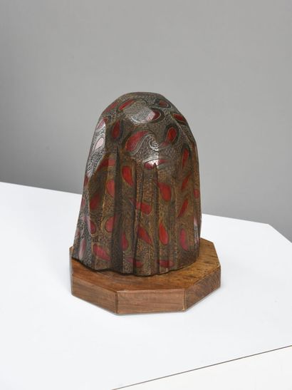 null Vyacheslav GARIN (1891-1957)

Bust of a woman wearing a veil 



Polychrome...
