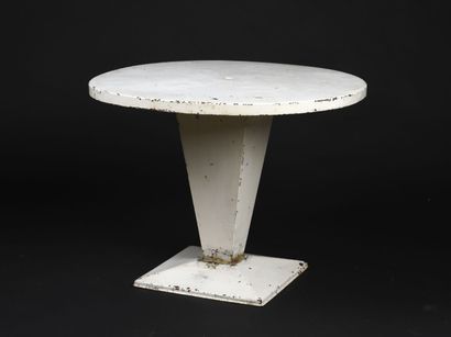 Xavier PAUCHARD (1880-1935) 
Table model...