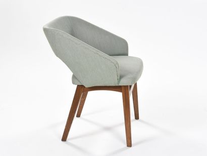 null Attributed to Louis PAOLOZZI

Suite of three armchairs with solid mahogany legs...
