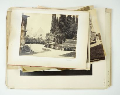 null [Photographie] ITALIE ET VENISE. 33 clichés, circa 1890/1900.



Trente clichés...