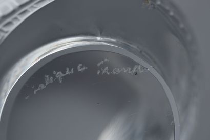null LALIQUE France

Hibou

Sujet en cristal moulé-pressé blanc transparent et partiellement...