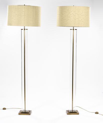 CONTEMPORARY WORK



Pair of floor lamps...