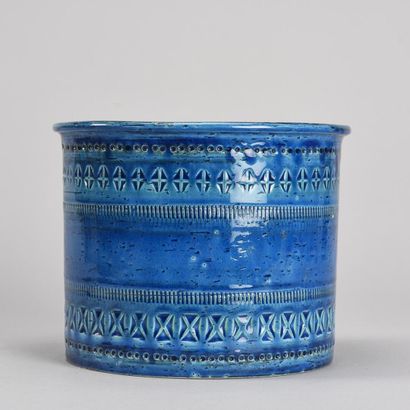 null Aldo LONDI (1911-2003)

Vase de forme ronde de la collection Rimini Blu en céramique...