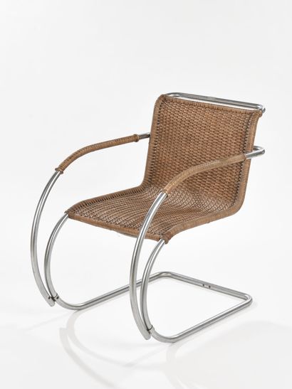 null Ludwig MIES VAN DER ROHE (1886-1969)

Fauteuil modèle MR20 dit Cantilever à...