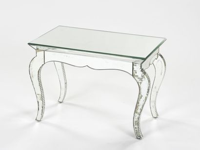 Serge ROCHE (1898-1988)

Table d'appoint...