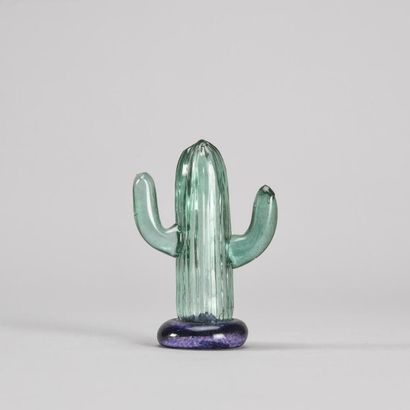 null Gunnel SAHLIN (né en 1954)

Cactus model 99041 en verre en verre soufflé pressé...