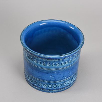 null Aldo LONDI (1911-2003)

Vase de forme ronde de la collection Rimini Blu en céramique...