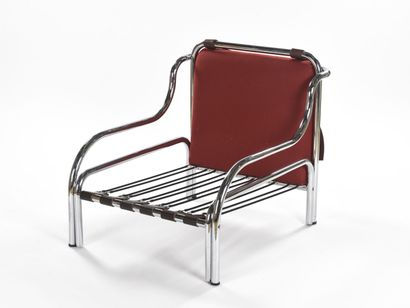 null Gae Aulenti (1927-2012)

Fauteuil modèle Stringa à structure métallique tubulaire...