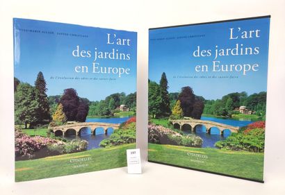 null [CITADELLES ET MAZENOD]. L'Art des Jardins en Europe par Yves-Marie Allain et...