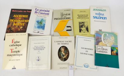null [Franc-Maçonnerie]. 10 volumes dont : Eglise Catholique et Temple Maçonnique...