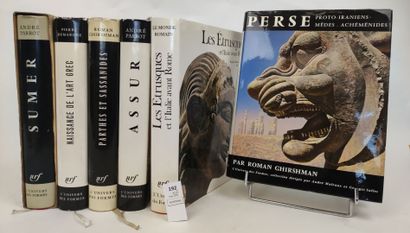 null L'UNIVERS DES FORMES. 6 volumes : Assur, les Etrusques, Sumer, Perse, Parthes...