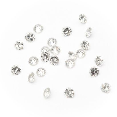24 diamants taille moderne pour un poids...