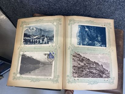  Album de cartes postales anciennes dont Bretagne, Maroc, Tours